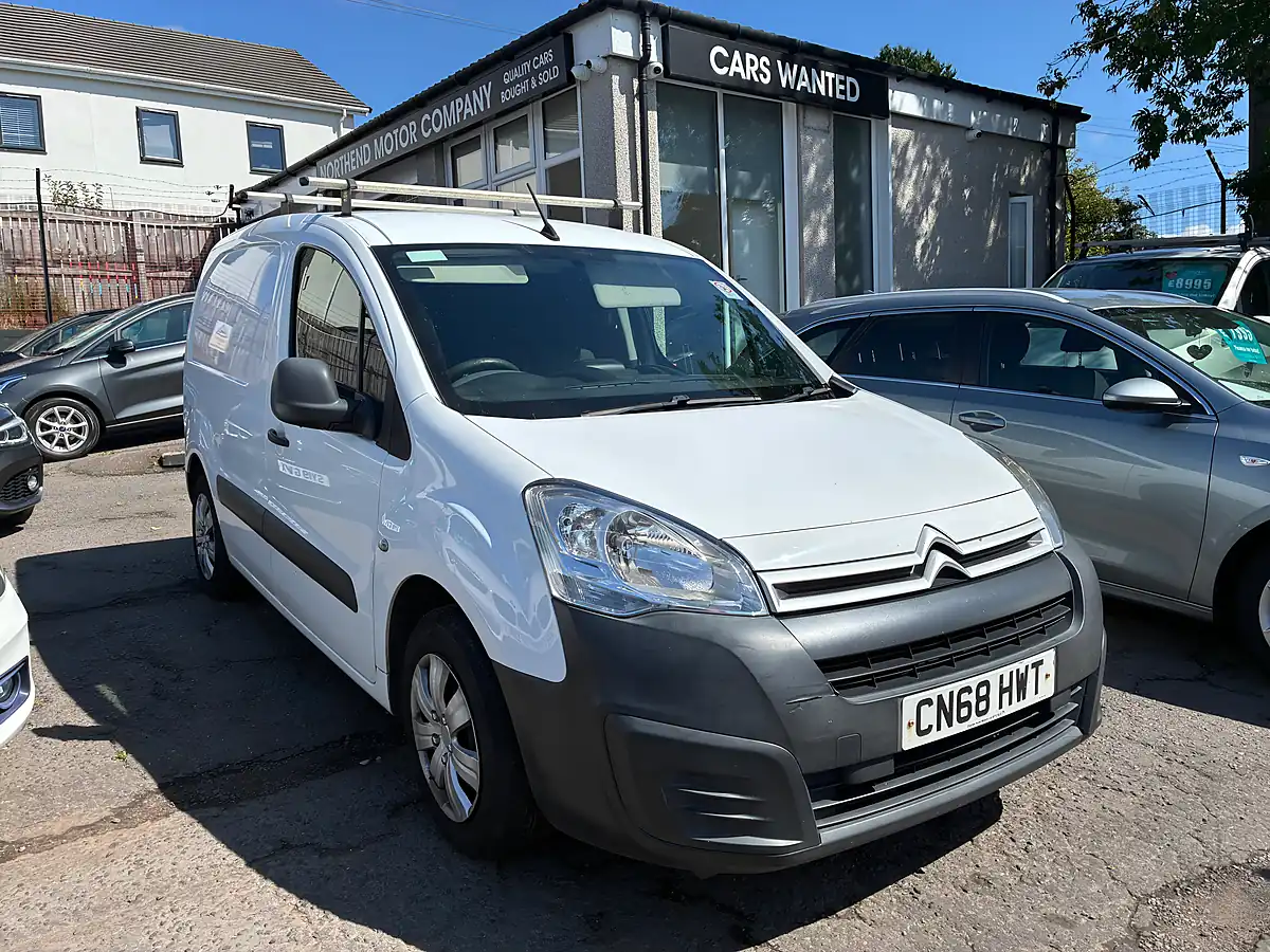 Used 2018 Citroen Berlingo Enterprise White - Front View