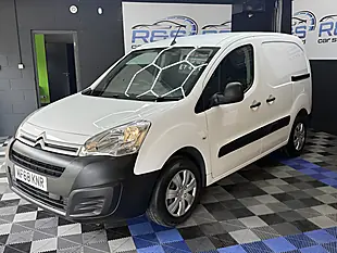 Used 2018 Citroen Berlingo Enterprise White - Interior and Exterior details 11