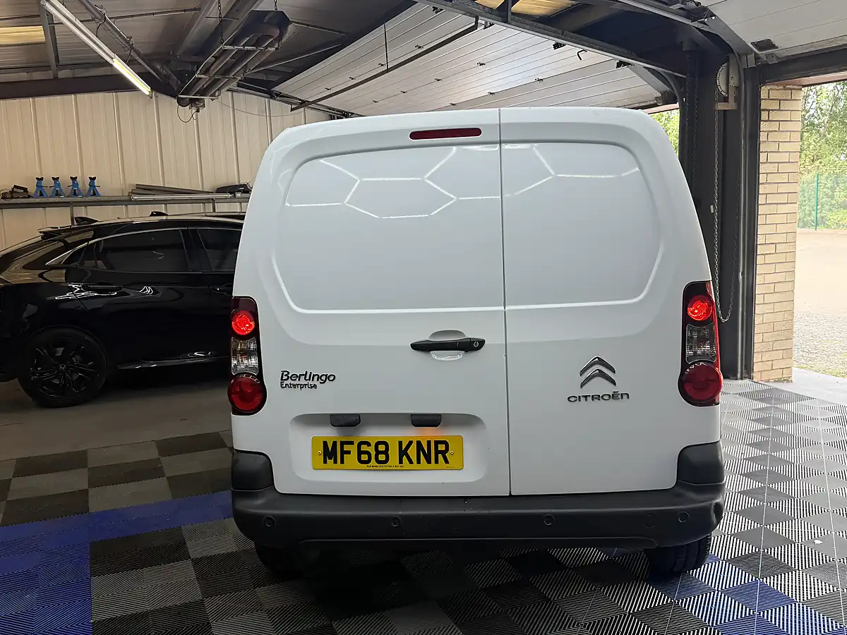 Used 2018 Citroen Berlingo Enterprise White - Interior and Exterior details 4