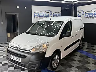 Used 2018 Citroen Berlingo Enterprise White - Interior and Exterior details 9