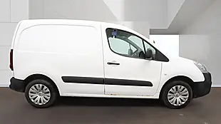 Used 2018 Citroen Berlingo Enterprise White - Interior and Exterior details 12