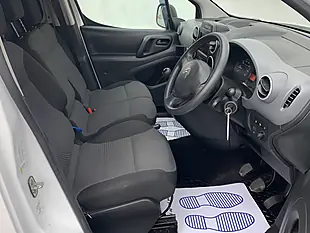 Used 2018 Citroen Berlingo Enterprise White - Interior and Exterior details 5