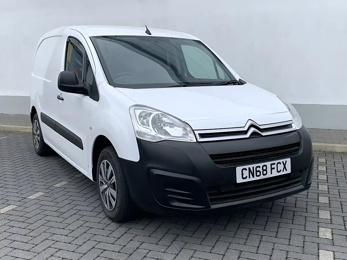 Used 2018 Citroen Berlingo Enterprise White - Interior and Exterior details 6