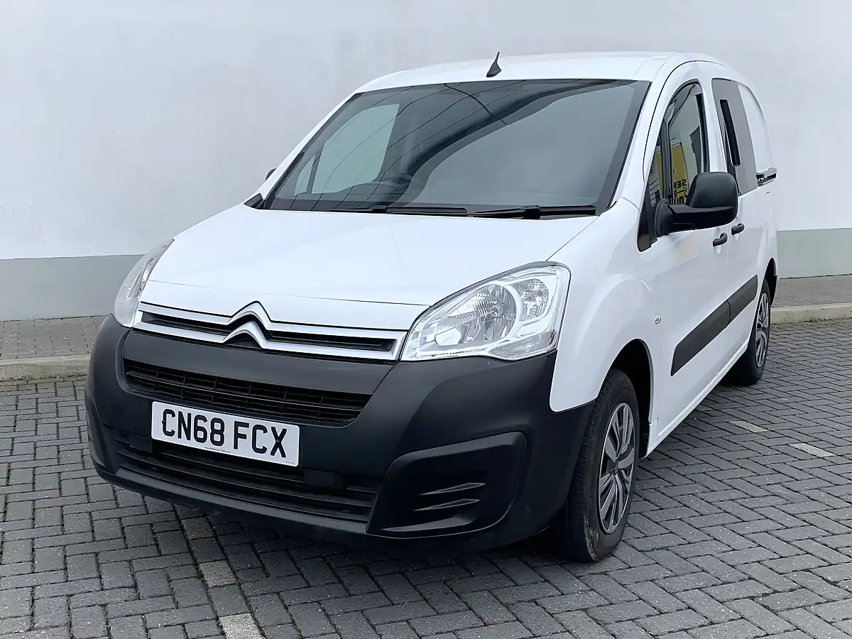 Used 2018 Citroen Berlingo Enterprise White - Interior and Exterior details 7