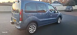 Used 2018 Citroen Berlingo Feel Multispace Blue - Interior and Exterior details 6
