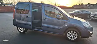 Used 2018 Citroen Berlingo Feel Multispace Blue - Interior and Exterior details 9