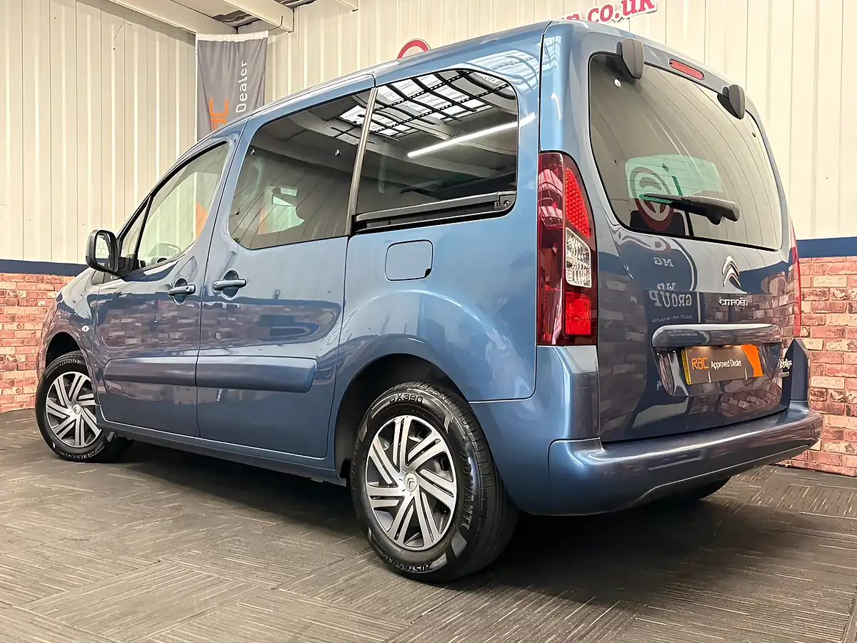Used 2018 Citroen Berlingo Feel Multispace Blue - Interior and Exterior details 11