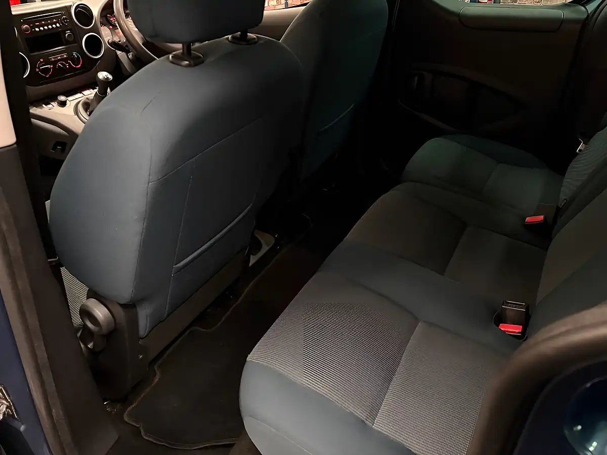 Used 2018 Citroen Berlingo Feel Multispace Blue - Interior and Exterior details 19
