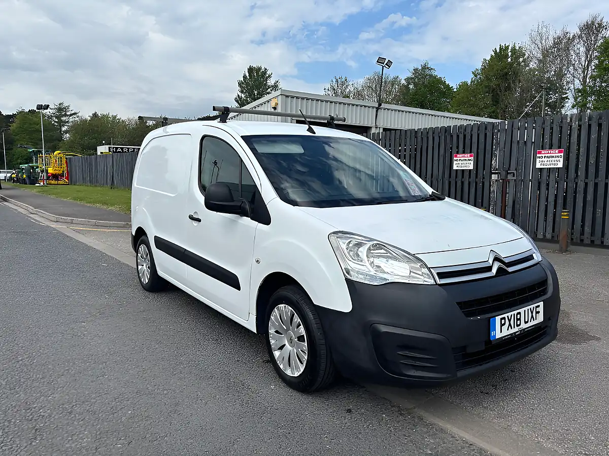 Used 2018 Citroen Berlingo White - Interior and Exterior details 2
