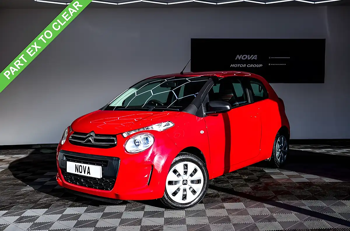 Used 2018 Citroen C1 Feel Red - Front View