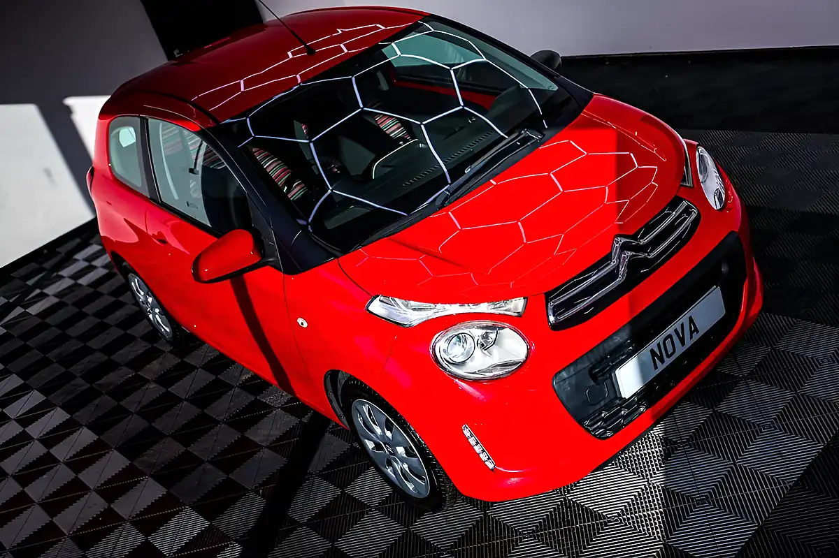 Used 2018 Citroen C1 Feel Red - Interior and Exterior details 3