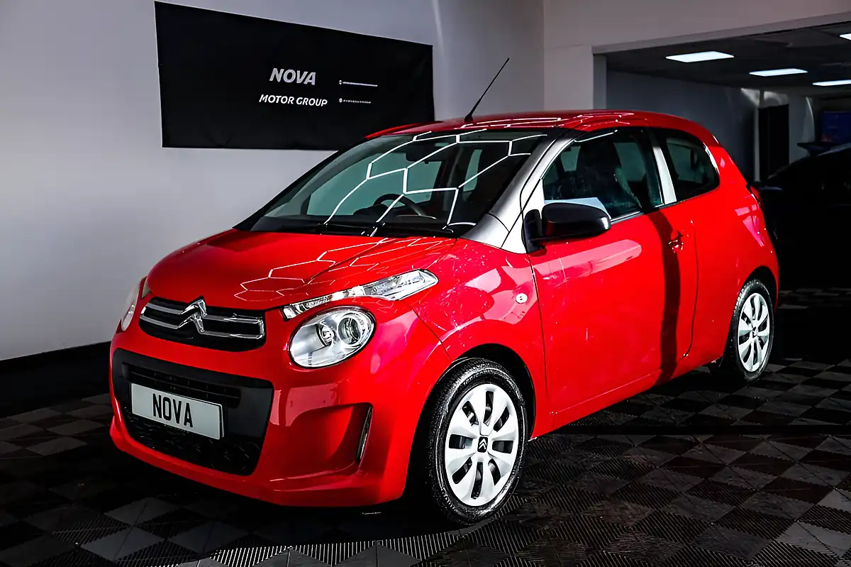 Used 2018 Citroen C1 Feel Red - Interior and Exterior details 6
