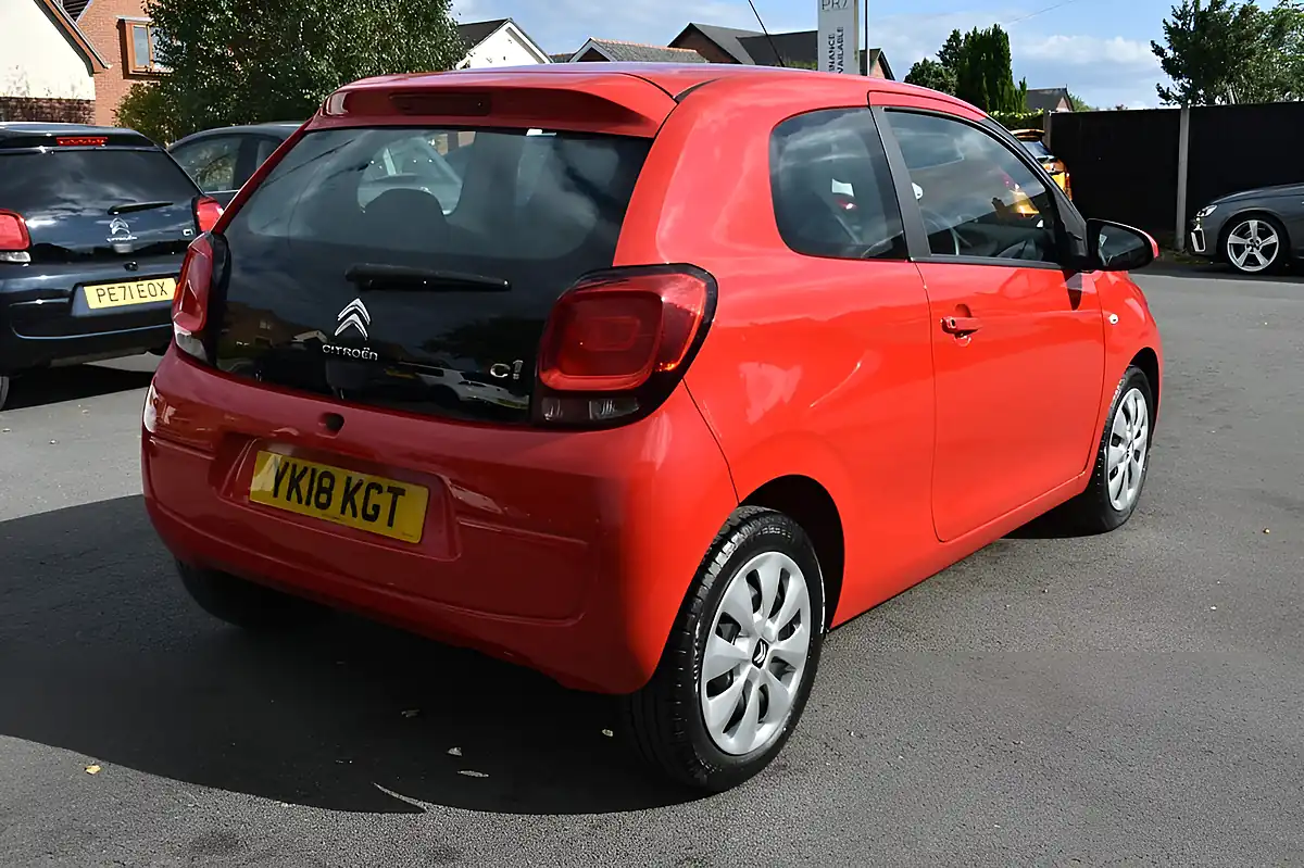 Used 2018 Citroen C1 Feel Scarlet Red - Interior and Exterior details 4