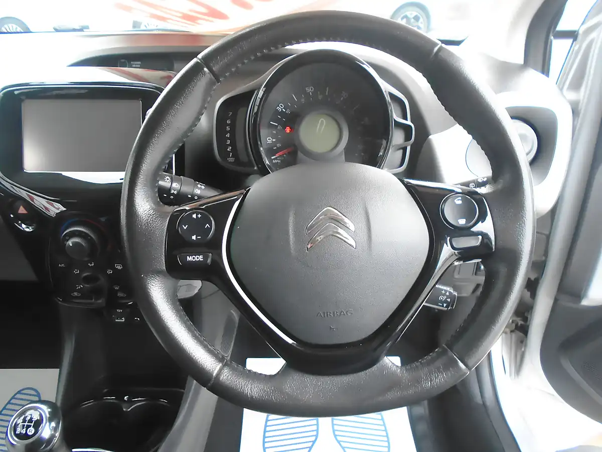 Used 2018 Citroen C1 Flair Grey - Interior and Exterior details 11