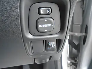 Used 2018 Citroen C1 Flair Grey - Interior and Exterior details 12