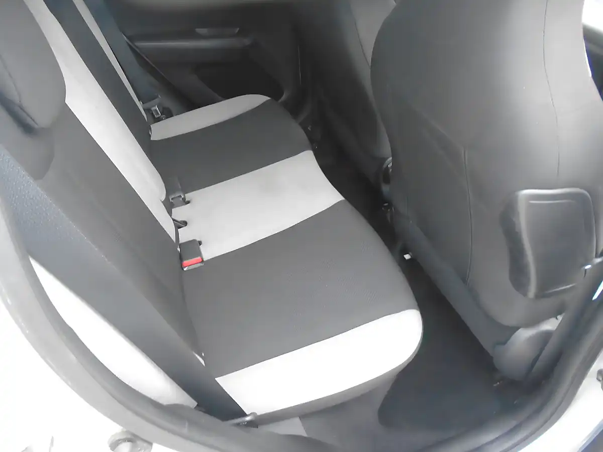 Used 2018 Citroen C1 Flair Grey - Interior and Exterior details 7