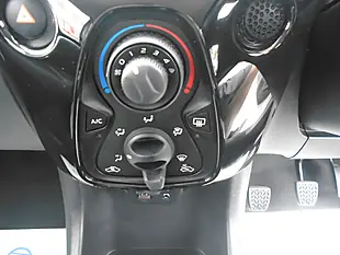 Used 2018 Citroen C1 Flair Grey - Interior and Exterior details 9