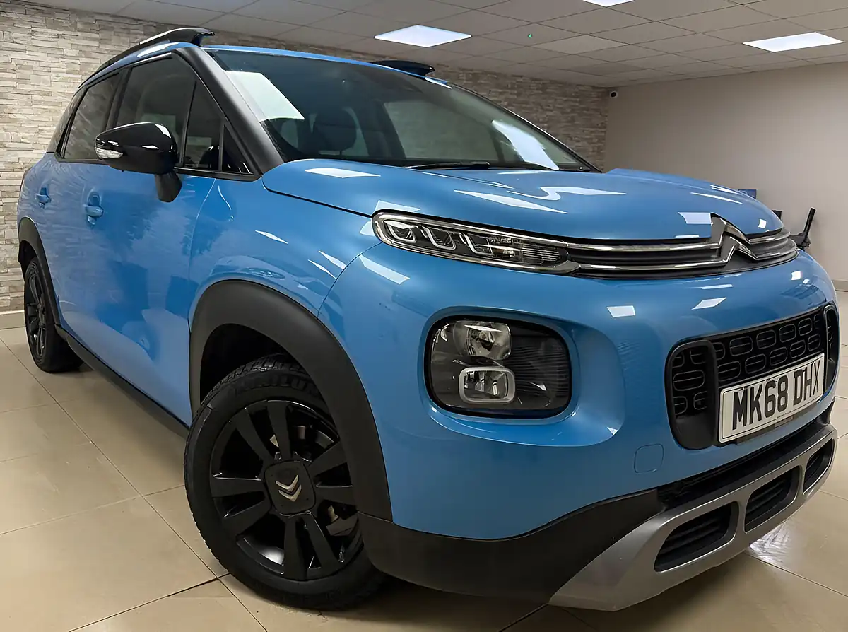 Used 2018 Citroen C3 Aircross Feel Blue - Front View