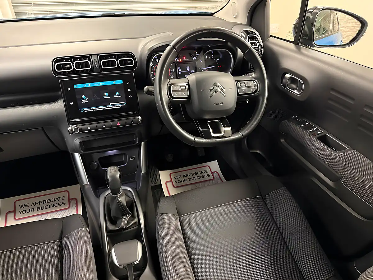 Used 2018 Citroen C3 Aircross Feel Blue - Interior and Exterior details 16