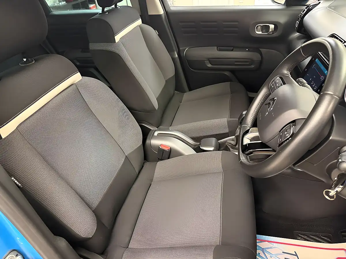 Used 2018 Citroen C3 Aircross Feel Blue - Interior and Exterior details 6