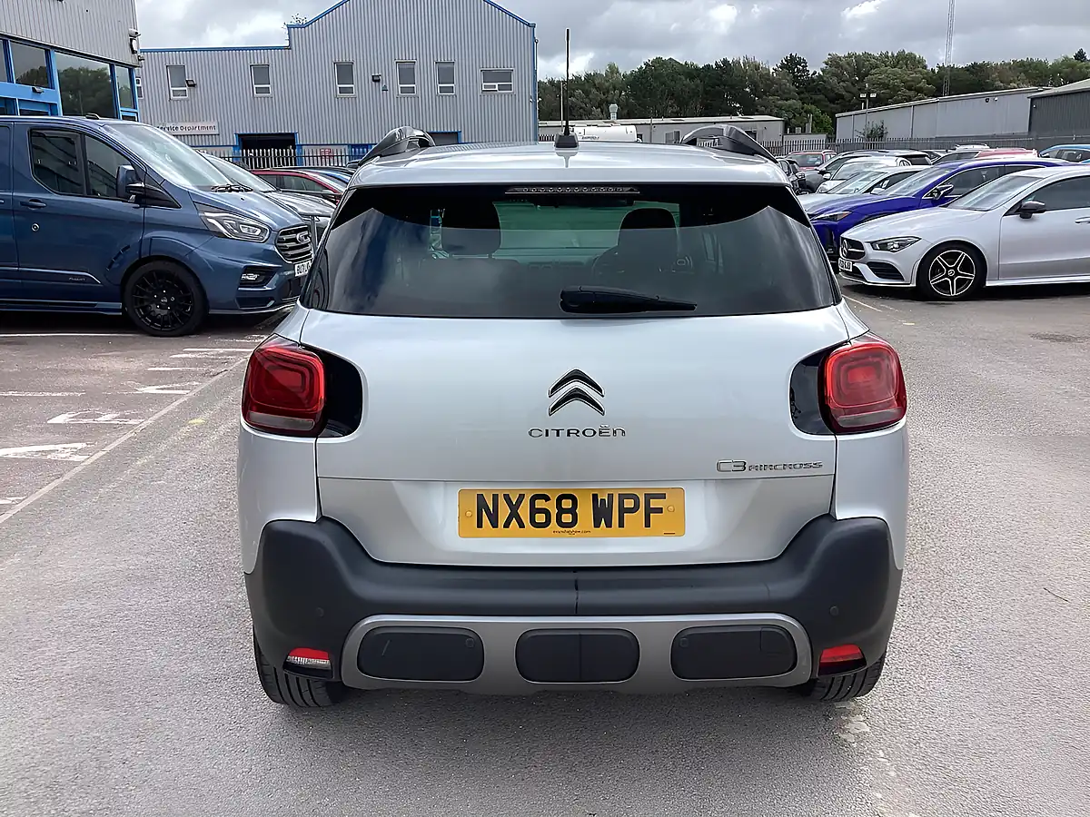 Used 2018 Citroen C3 Aircross Feel Silver - Interior and Exterior details 11
