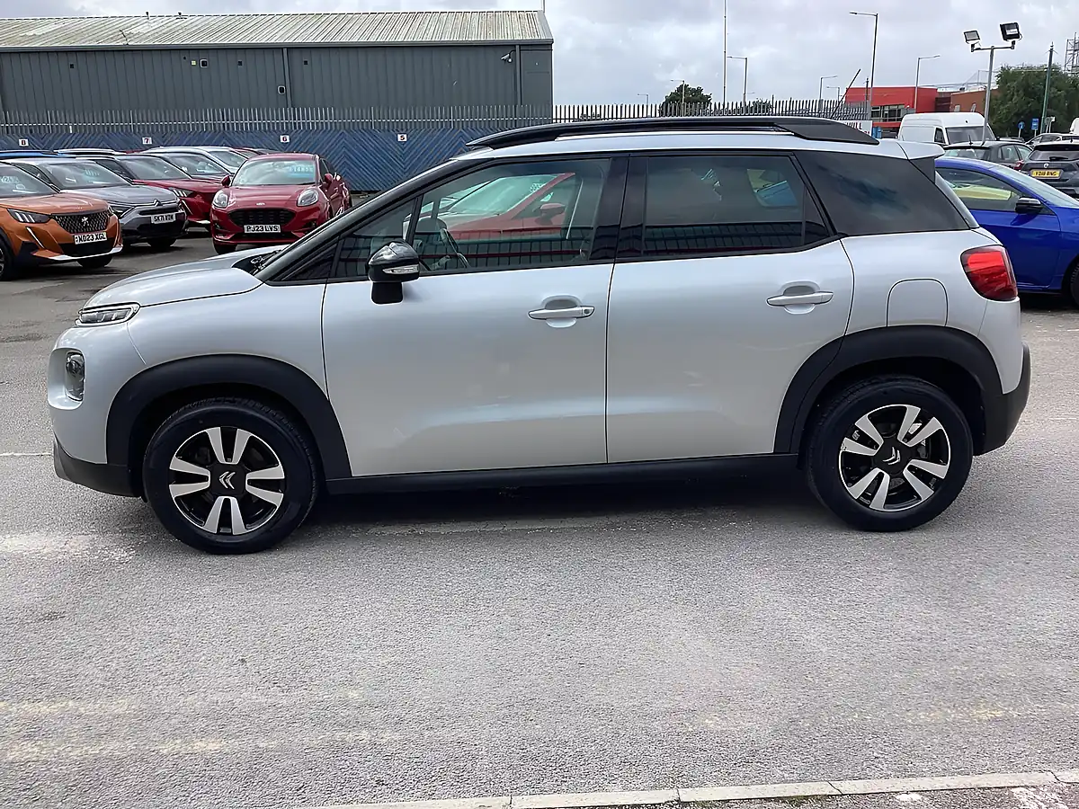Used 2018 Citroen C3 Aircross Feel Silver - Interior and Exterior details 9