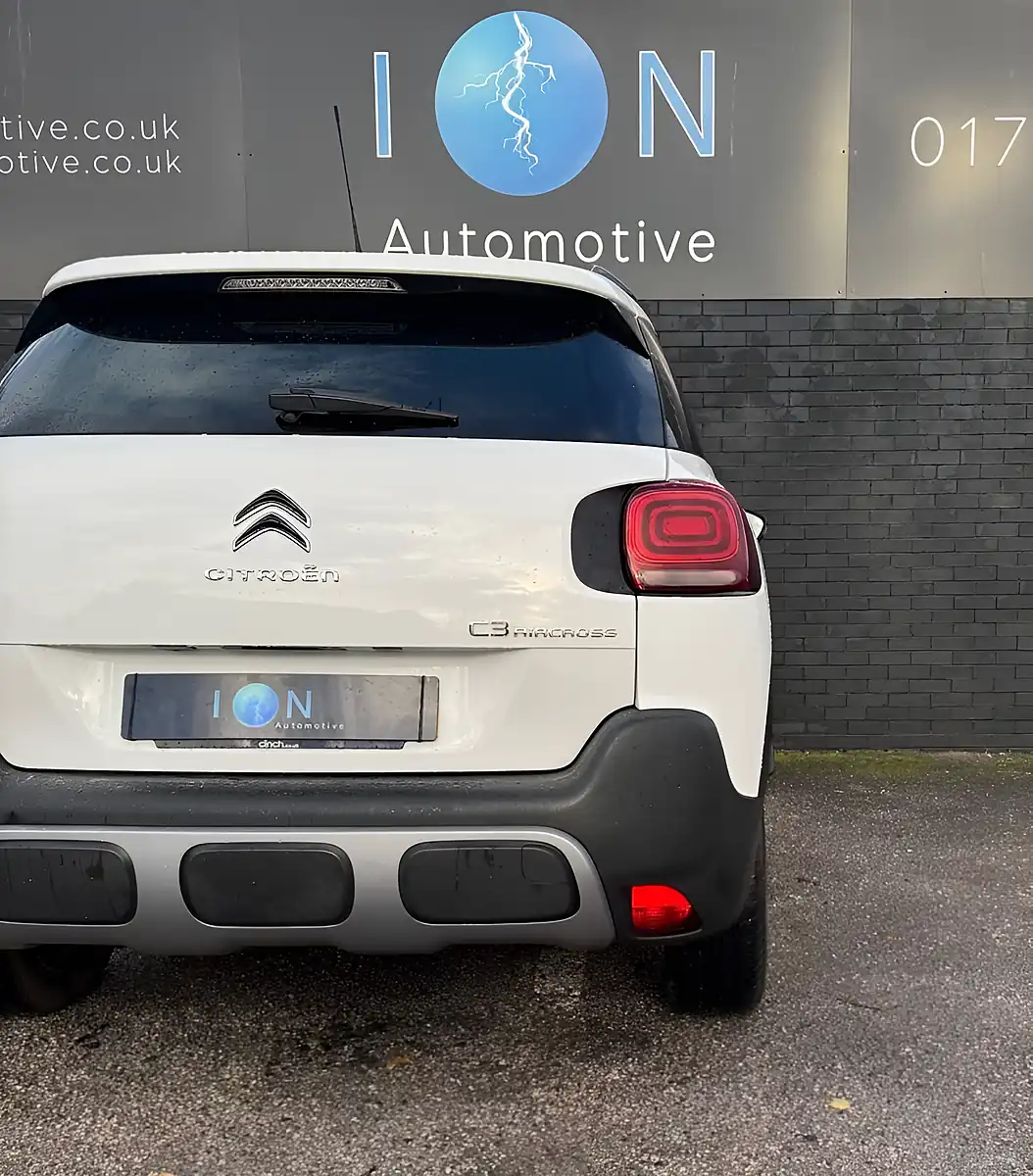 Used 2018 Citroen C3 Aircross Feel White - Interior and Exterior details 6