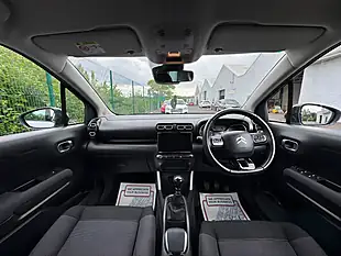 Used 2018 Citroen C3 Aircross Feel White - Interior and Exterior details 6