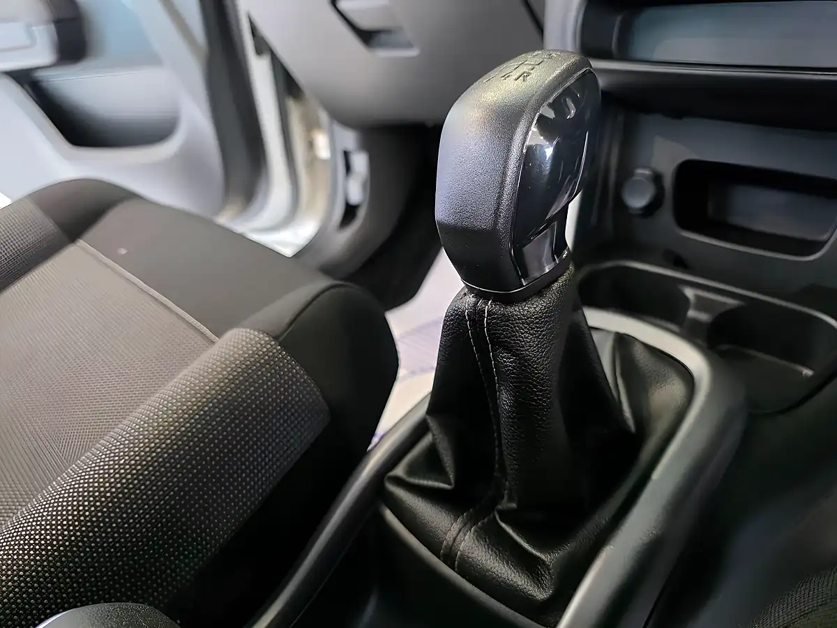 Used 2018 Citroen C3 Aircross Feel White - Interior and Exterior details 10