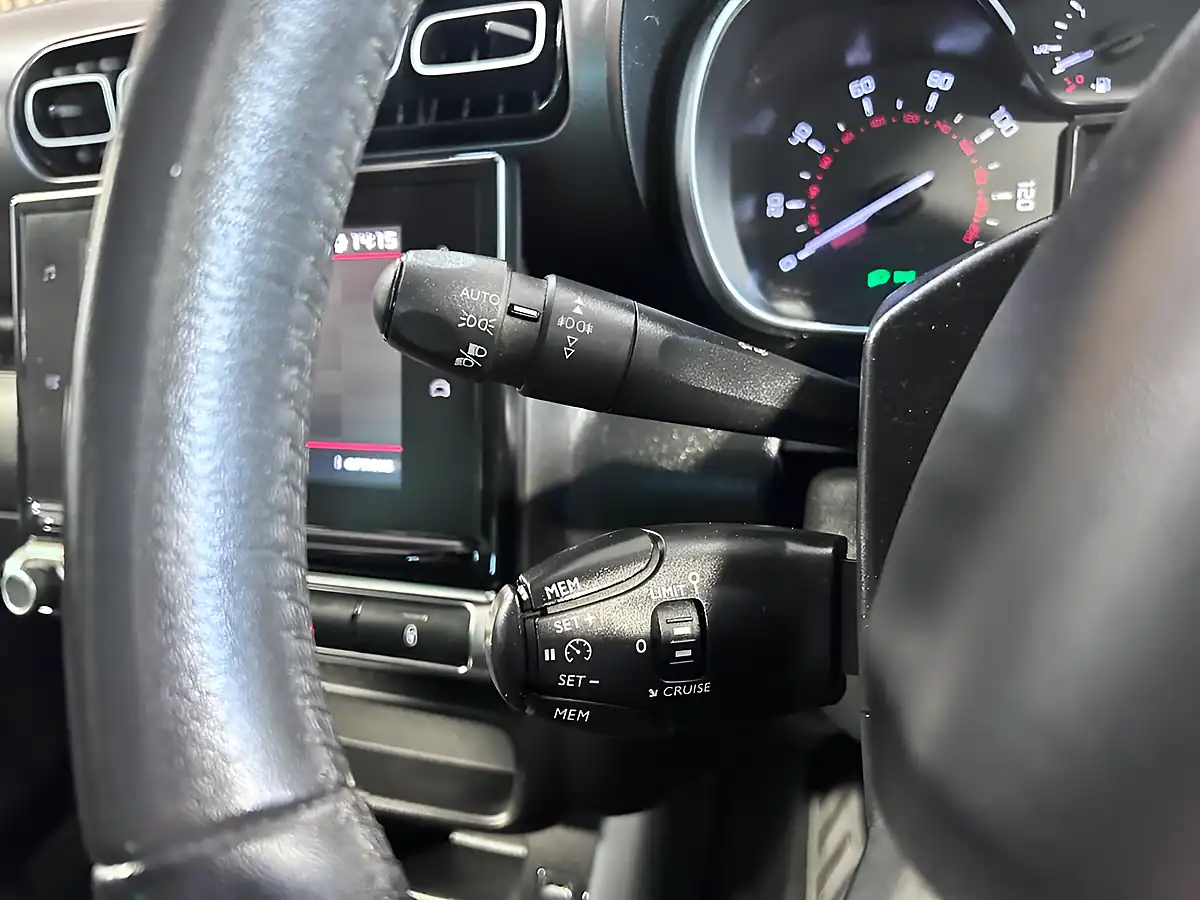 Used 2018 Citroen C3 Aircross Feel White - Interior and Exterior details 12