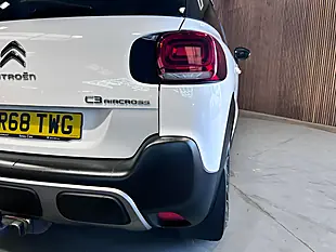 Used 2018 Citroen C3 Aircross Feel White - Interior and Exterior details 7