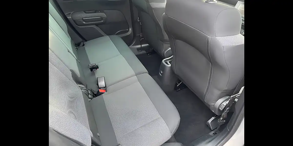 Used 2018 Citroen C3 Aircross Flair Beige - Interior and Exterior details 11