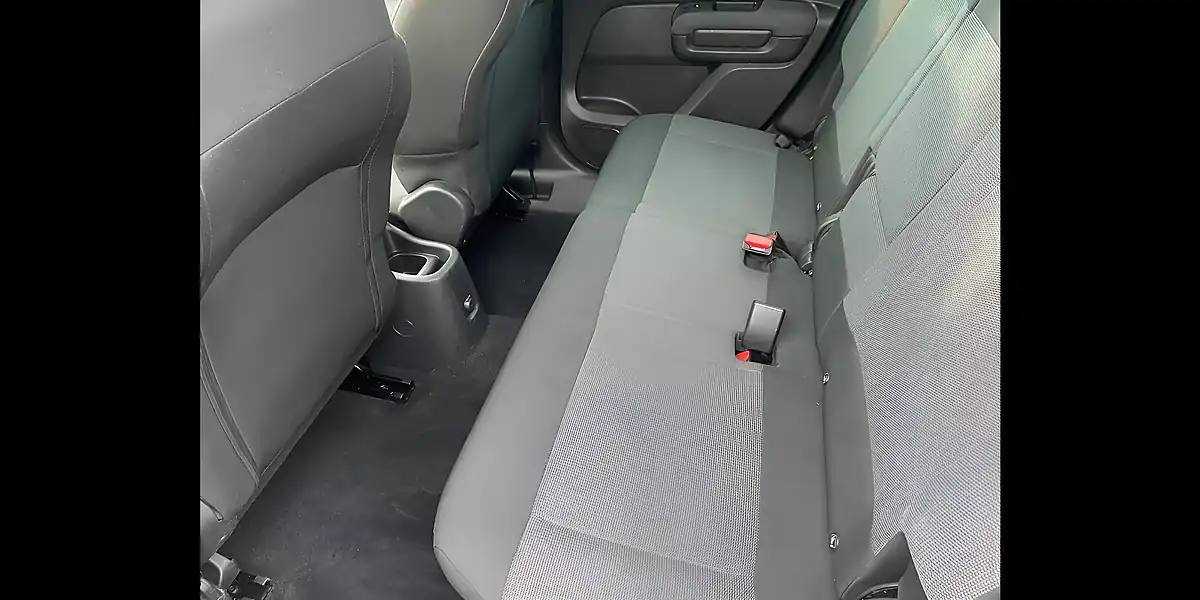 Used 2018 Citroen C3 Aircross Flair Beige - Interior and Exterior details 9