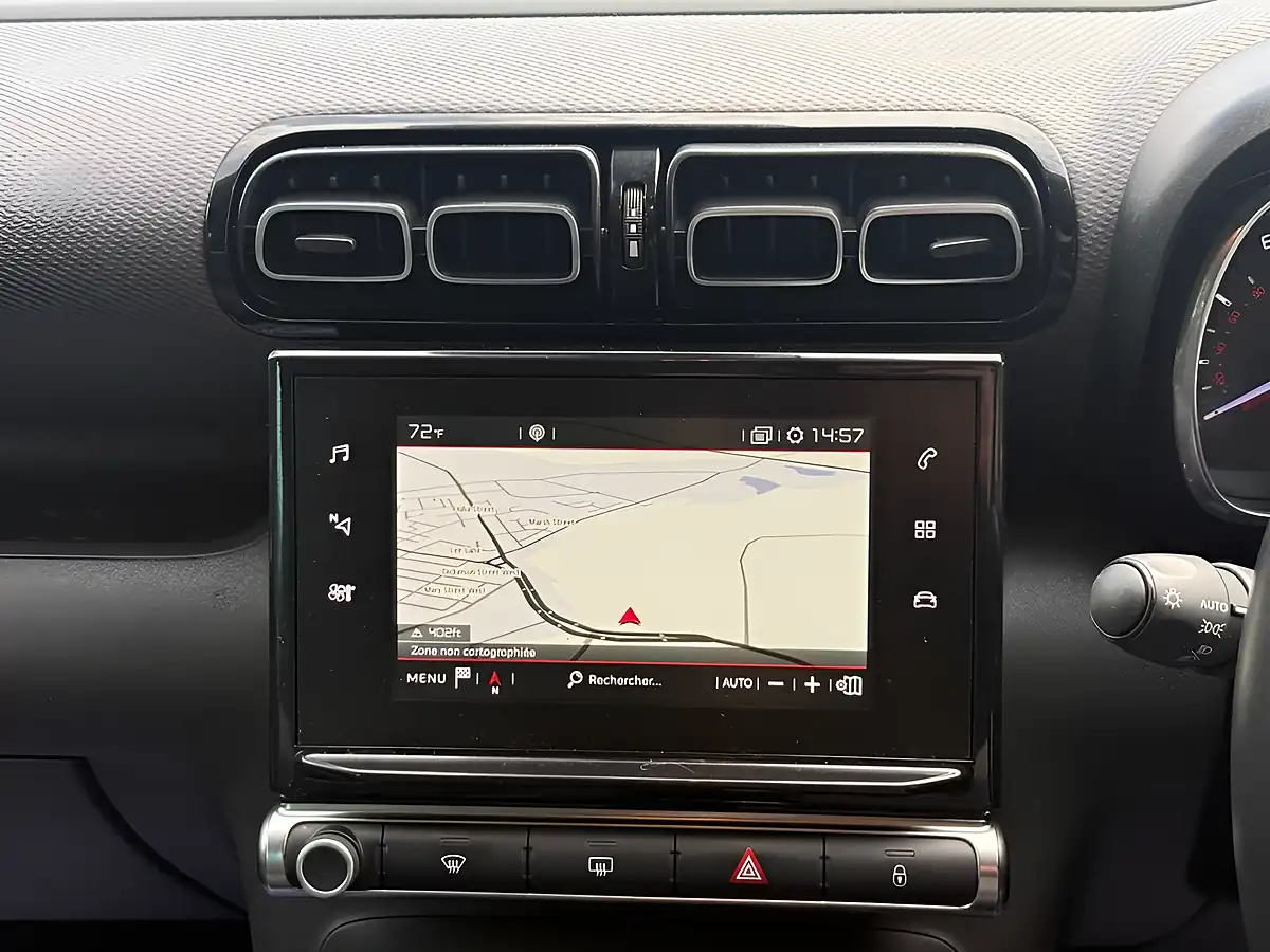 Used 2018 Citroen C3 Aircross Flair Beige - Interior and Exterior details 12