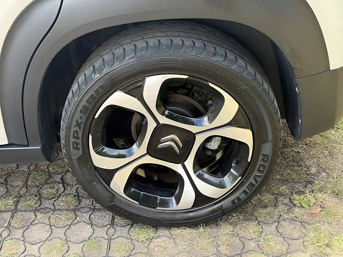 Used 2018 Citroen C3 Aircross Flair Beige - Interior and Exterior details 20