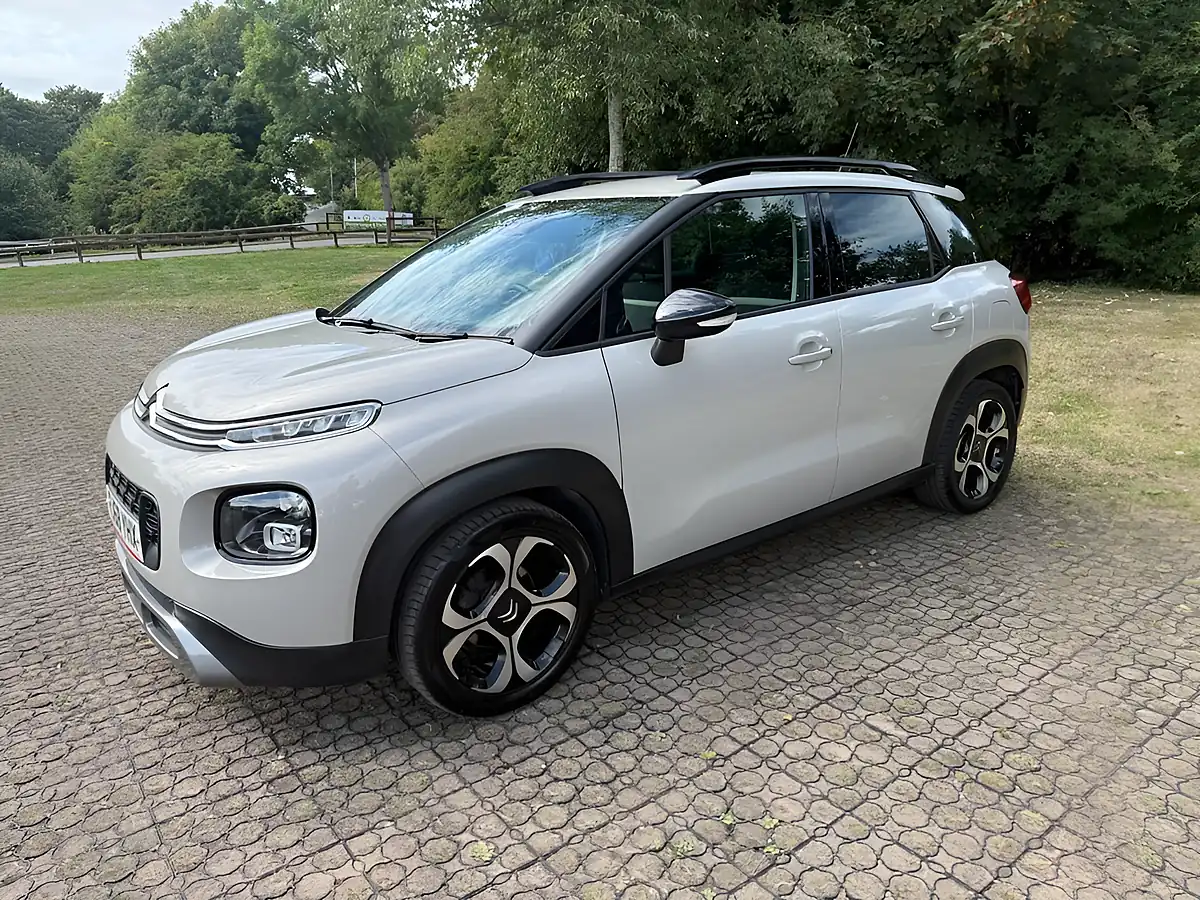 Used 2018 Citroen C3 Aircross Flair Beige - Interior and Exterior details 3