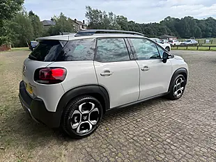 Used 2018 Citroen C3 Aircross Flair Beige - Interior and Exterior details 6