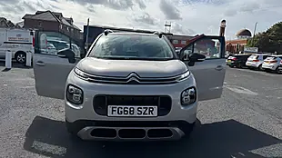Used 2018 Citroen C3 Aircross Flair Beige - Interior and Exterior details 3
