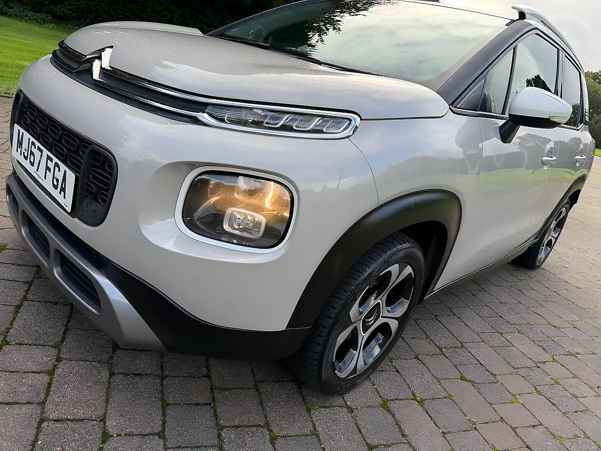 Used 2018 Citroen C3 Aircross Flair Beige - Interior and Exterior details 10