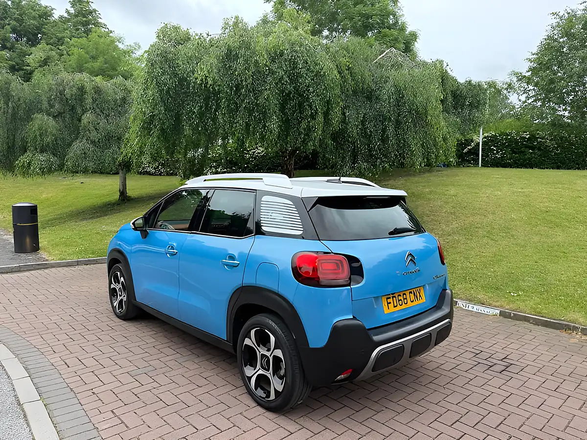 Used 2018 Citroen C3 Aircross Flair Blue - Interior and Exterior details 14