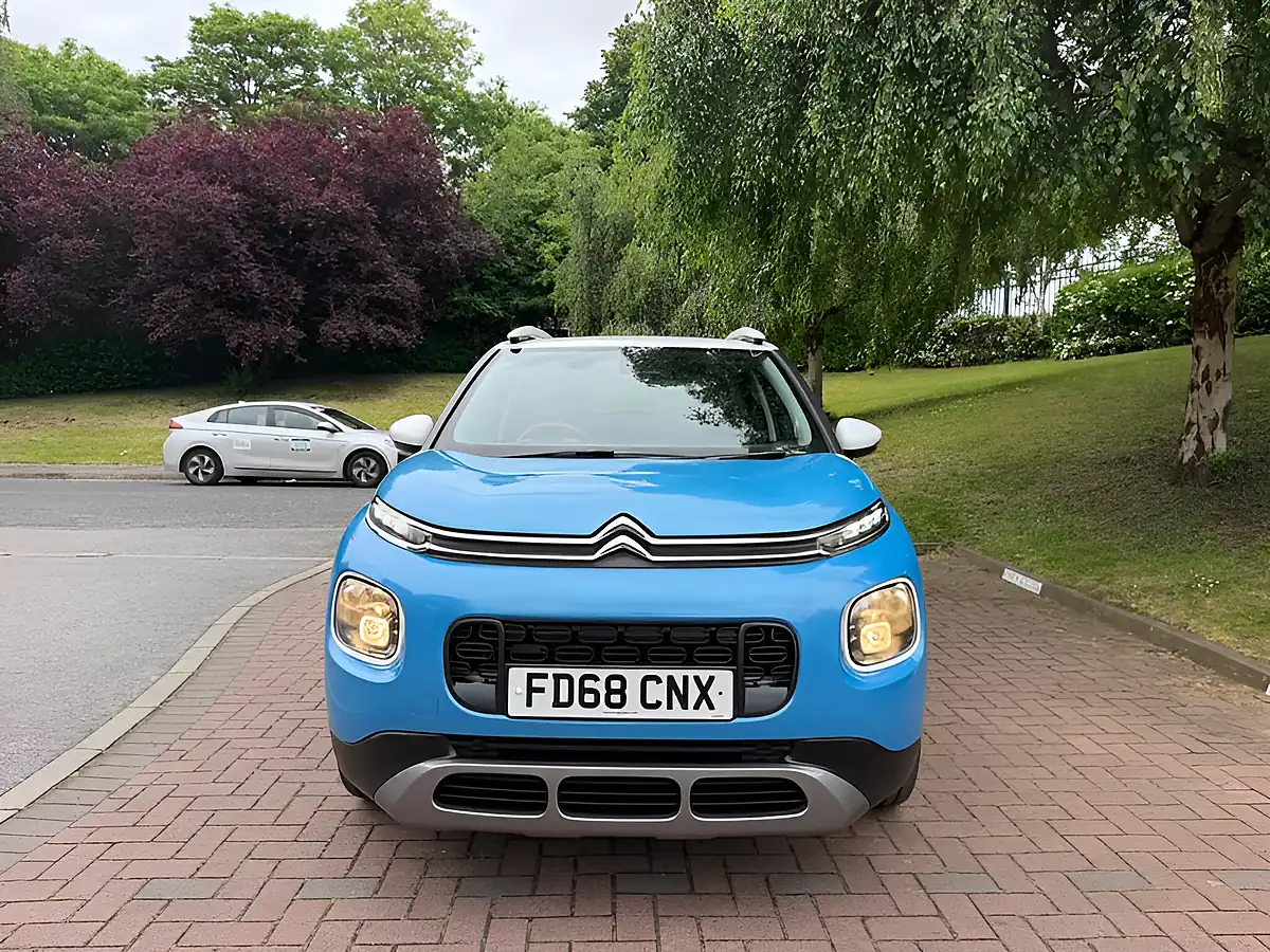 Used 2018 Citroen C3 Aircross Flair Blue - Interior and Exterior details 9