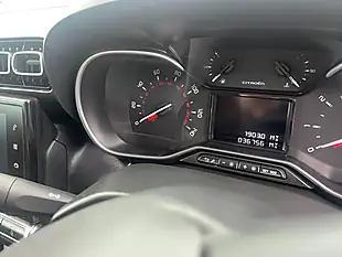 Used 2018 Citroen C3 Aircross Flair Orange - Interior and Exterior details 11