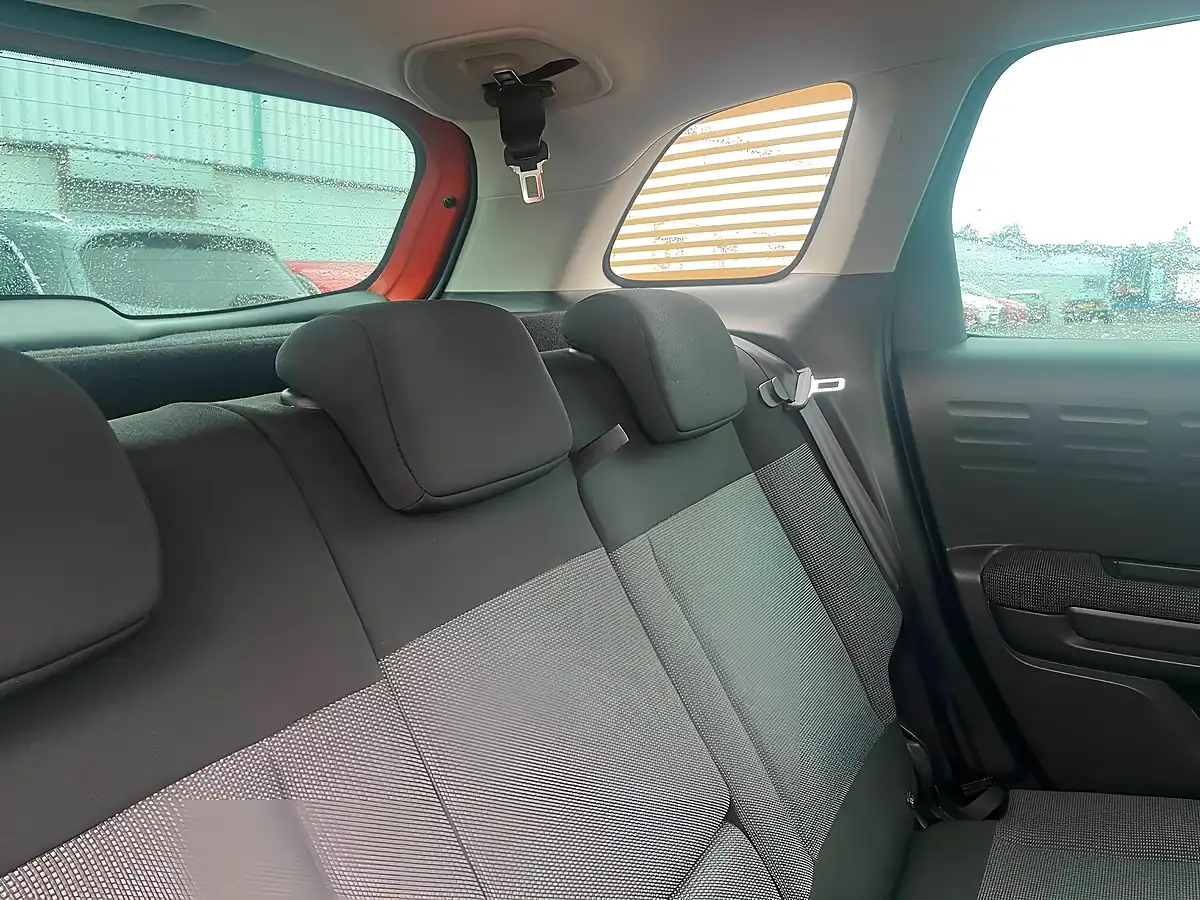 Used 2018 Citroen C3 Aircross Flair Orange - Interior and Exterior details 14