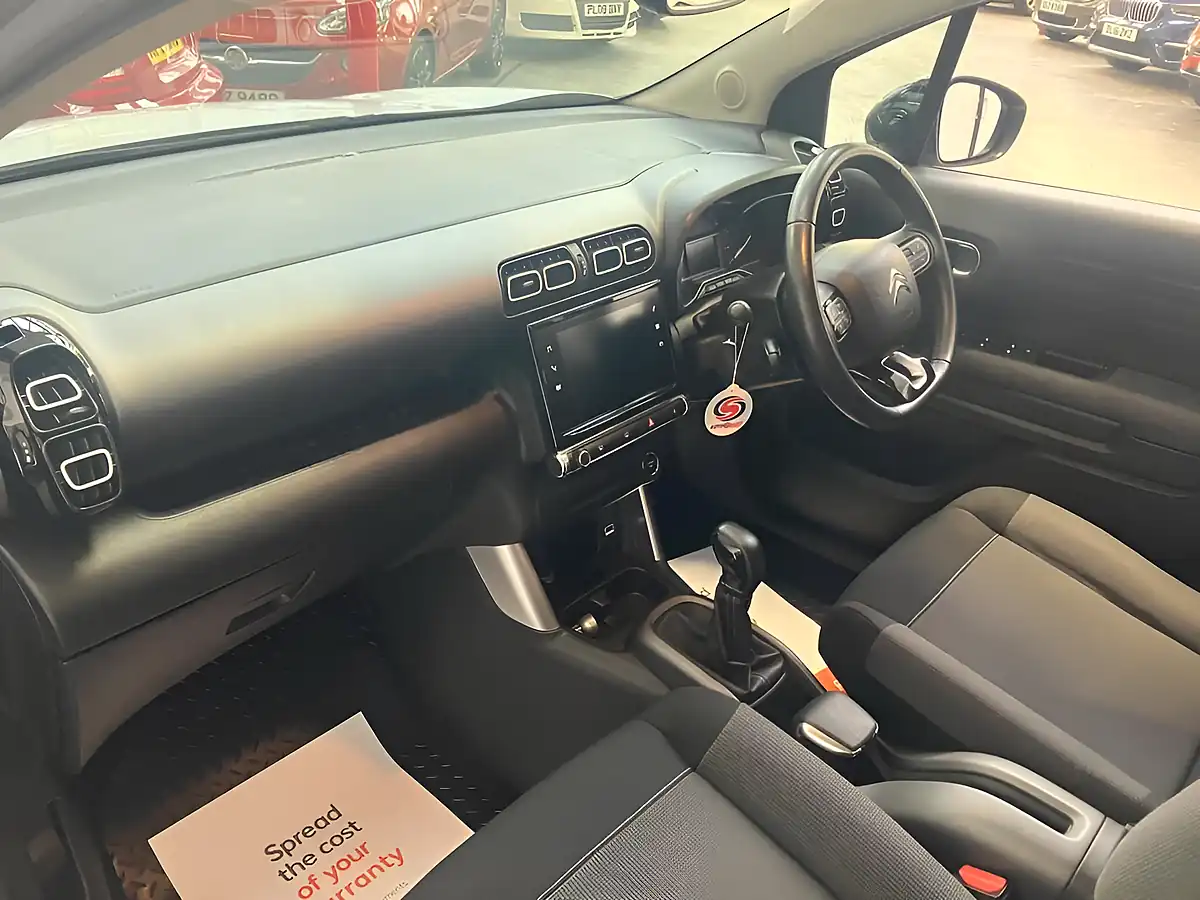 Used 2018 Citroen C3 Aircross Flair Silver - Interior and Exterior details 10