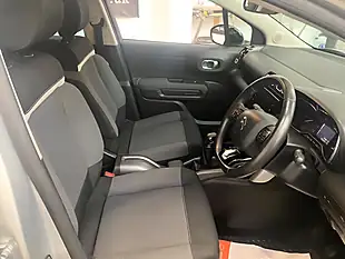 Used 2018 Citroen C3 Aircross Flair Silver - Interior and Exterior details 11