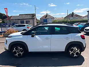 Used 2018 Citroen C3 Aircross Flair White - Interior and Exterior details 12