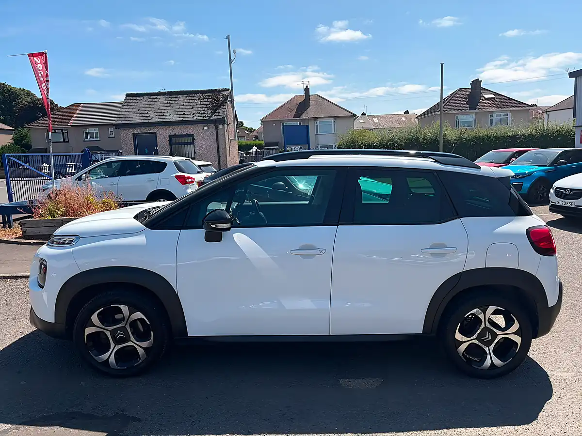 Used 2018 Citroen C3 Aircross Flair White - Interior and Exterior details 12