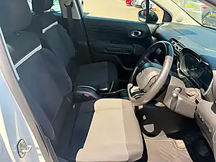 Used 2018 Citroen C3 Aircross Flair White - Interior and Exterior details 3