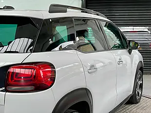 Used 2018 Citroen C3 Aircross Flair White - Interior and Exterior details 10