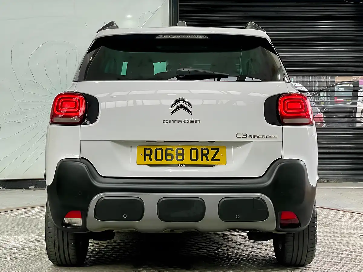 Used 2018 Citroen C3 Aircross Flair White - Interior and Exterior details 11